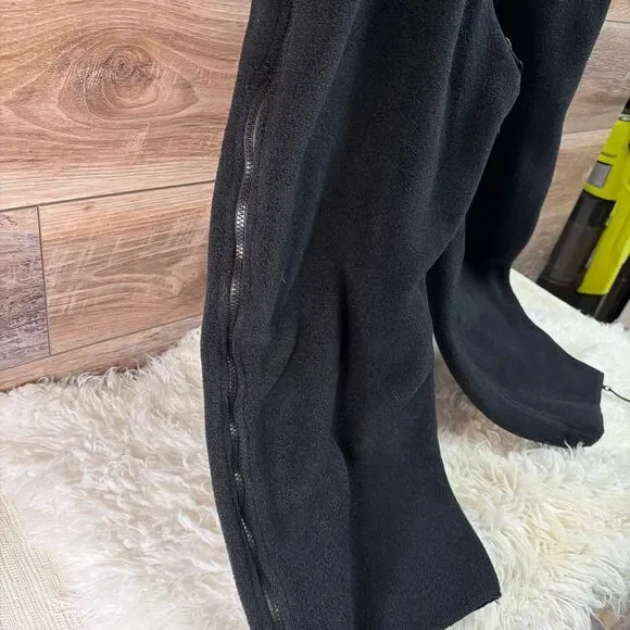 NWT Polartec Fleece Overalls L Black Gorpcore Cozy Utilitywear Gear Short/Reg